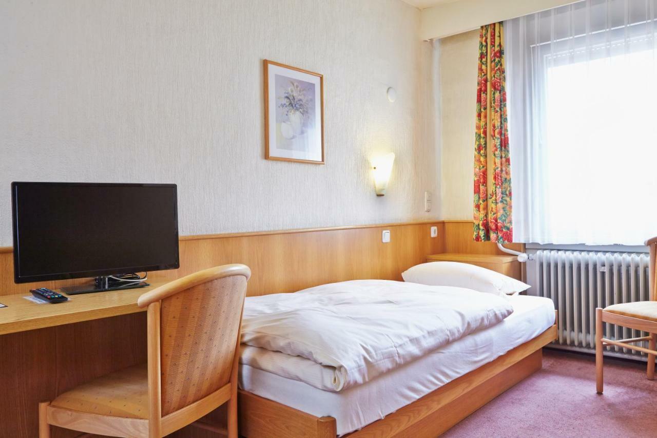 Ringhotel Garni Pflug Oberkirch  Exterior photo